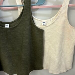 Cream and green crop tank shirts size XS